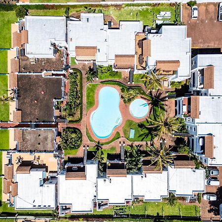 Le Paradis, Self-Catering Beachfront Apartments Ballito Buitenkant foto